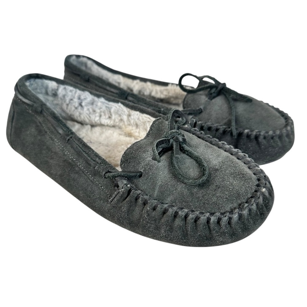"Minnetonka Slippers 4050 Faux Fur Suede Grey Women’s Size 10 CozyCore Casual